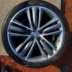 日産純正19インチ　スカイライン　　　の画像