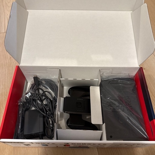 Nintendo Switch 初期型（ネオンブルー×ネオンレッド／箱・付属品完備）｜動作良好｜港区手渡し可