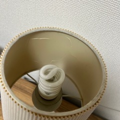 スタンドライト ニトリの画像