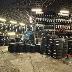 オールシーズンタイヤ、スタッドレスタイヤ、新品タイヤ、中古タイヤ、タイヤ交換、安い、早いの画像