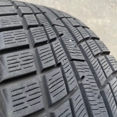 タイヤ（195 65R 15）  の画像