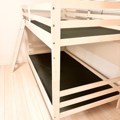 ２段ベッドの画像