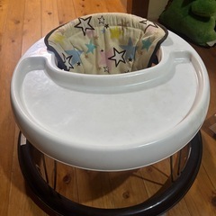 丸型歩行器歩き出した赤ちゃんに♡の画像