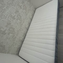 12月1日まで【 IKEA - イケア -】VALEVAG -ヴァレヴォーグ- ポケットコイルマットレス かため/ライトブルー 90x200 cm シングルサイズ の画像