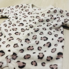 ヒョウ柄 ロンパース 60-70cmの画像