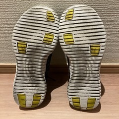 トレーニングシューズ　ニューバランス の画像