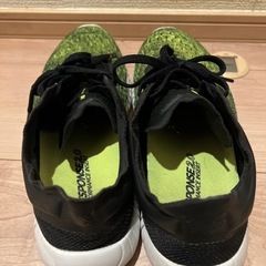 トレーニングシューズ　ニューバランス の画像