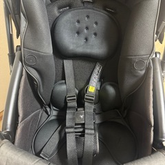 【Aprica】ラクーナクッションフリー ブラック 荷物フック付きの画像