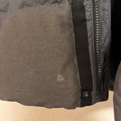 nano ダウンジャケット グレー　フード付きの画像