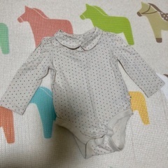 babyGAP ロンパース2着セットの画像