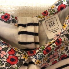 babyGAP ロンパース2着セットの画像
