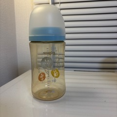 Pigeon 哺乳瓶　フラワーの画像