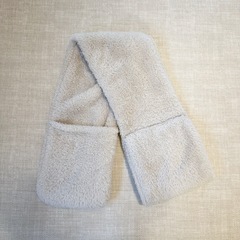 【無印良品】 再生ポリエステル ボア ポケッタブル マフラー アイボリーの画像