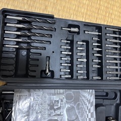 電動ドリルドライバーセット　コードレス
の画像