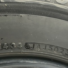 BRIDGESTONE BLIZZAK VRX3 スタッドレスタイヤの画像
