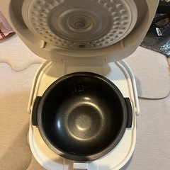 SHARP 炊飯器の画像