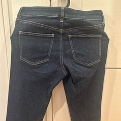 UNIQLO ジーンズ濃紺　25（63.5cm）の画像