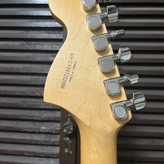 Squier by Fender Affinityストラトキャスターの画像