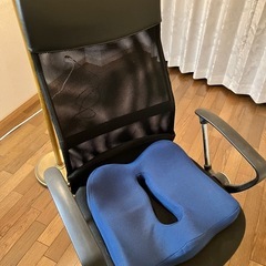 デスクチェアの画像