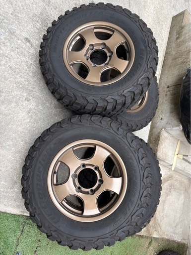 MTタイヤ付　BFグッドリッチマッドテレーンT/A KM3LT215/75R15 ハイエース デリカ等 福岡