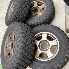 MTタイヤ付　BFグッドリッチマッドテレーンT/A KM3LT215/75R15 ハイエース デリカ等 福岡の画像