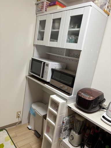 食器棚（2026年1月末引き渡し可能）