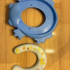 【美品】ステップ付き補助便座の画像