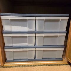 押入れ収納ケースの画像