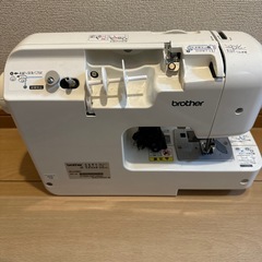 【ジャンク品】ブラザー ミシン Aphy ELU4901 の画像