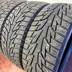 スパイク❗️215/45/17ハンコックの画像