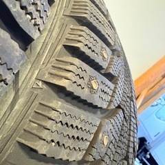 スパイク❗️215/45/17ハンコックの画像