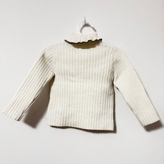 ZARAベビーニットの画像