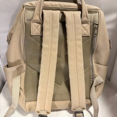 【取引決定】【無料】アネロ 口金リュック バッグパックべ－ジュ 合皮　大容量　の画像