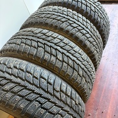 スパイク❗️205/55/16冬ノキアンの画像