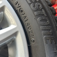 N-BOX ホンダ軽自動車　155/65R14 VRX3イボ残り有の画像