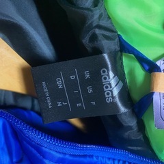 adidas アディダス ダウンロングベンチコート　Mサイズ　m size ベンチコート サッカー
 ダウンコート ロングコート 防寒 ブルー 美品 の画像