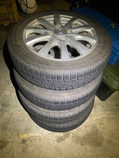 スタッドレスタイヤ　155/65R14 ホイール付き