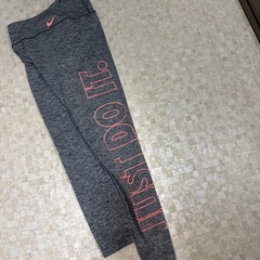 ナイキ　レギンス　NIKE  ウィメンズ　の画像