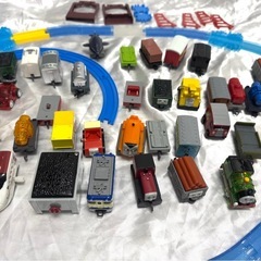 まとめ売り⭐️カプセルプラレール トーマス&レール ミニカーセット ガチャガチャの画像
