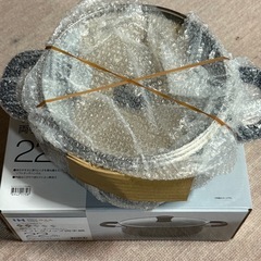 ニトリ 両手鍋(22cm) IH・ガス火兼用の画像