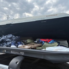 ルーフボックスの画像