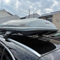 ルーフボックスの画像