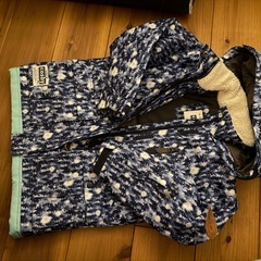 130cm   スキーウェアの画像