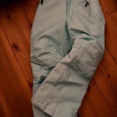 130cm   スキーウェアの画像