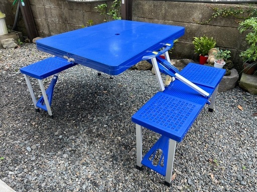 ポータブル 折りたたみ式 キャンプ ピクニック テーブル チェアセット ブルー
