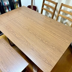 ダイニングテーブルセット(伸長式)の画像