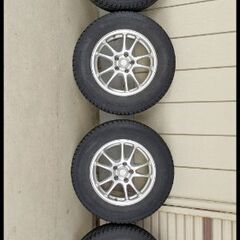 ☆値引きしました☆デリカD5等に★下取り可能★215/70R16★スタッドレス★ブリジストン・ブリザックDM−V3★の画像