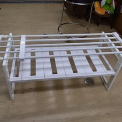 超お買い得　極上美品　ニトリ　伸縮式　フリーラック　キッチン　押し入れ　突っ張り棒　ハンガーラック　物干し竿の画像