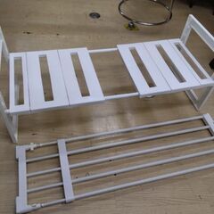 超お買い得　極上美品　ニトリ　伸縮式　フリーラック　キッチン　押し入れ　突っ張り棒　ハンガーラック　物干し竿の画像