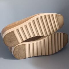 ニットショートブーツの画像